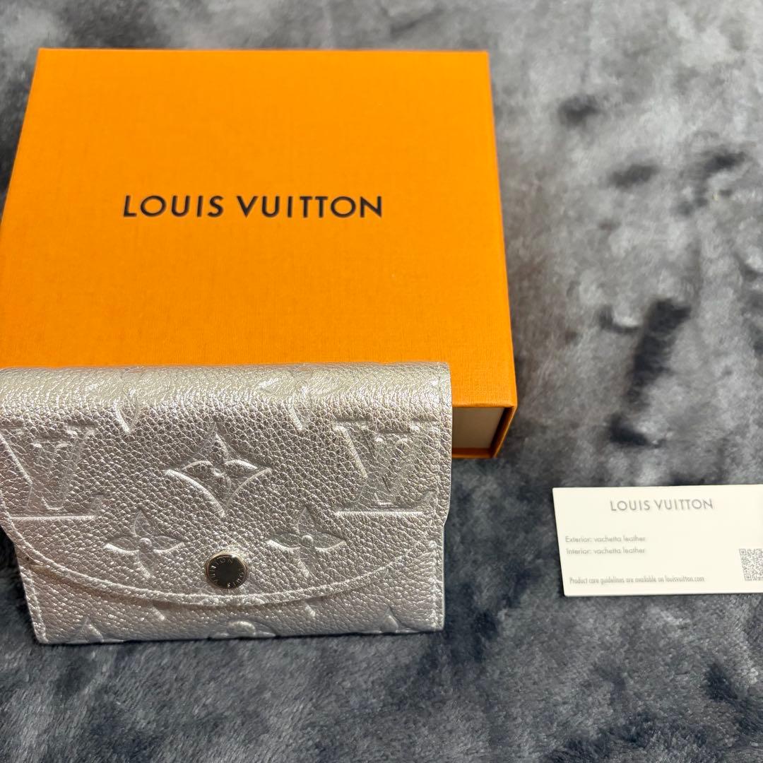 もも ルイヴィトンケース ポルトモネ・ロザリ