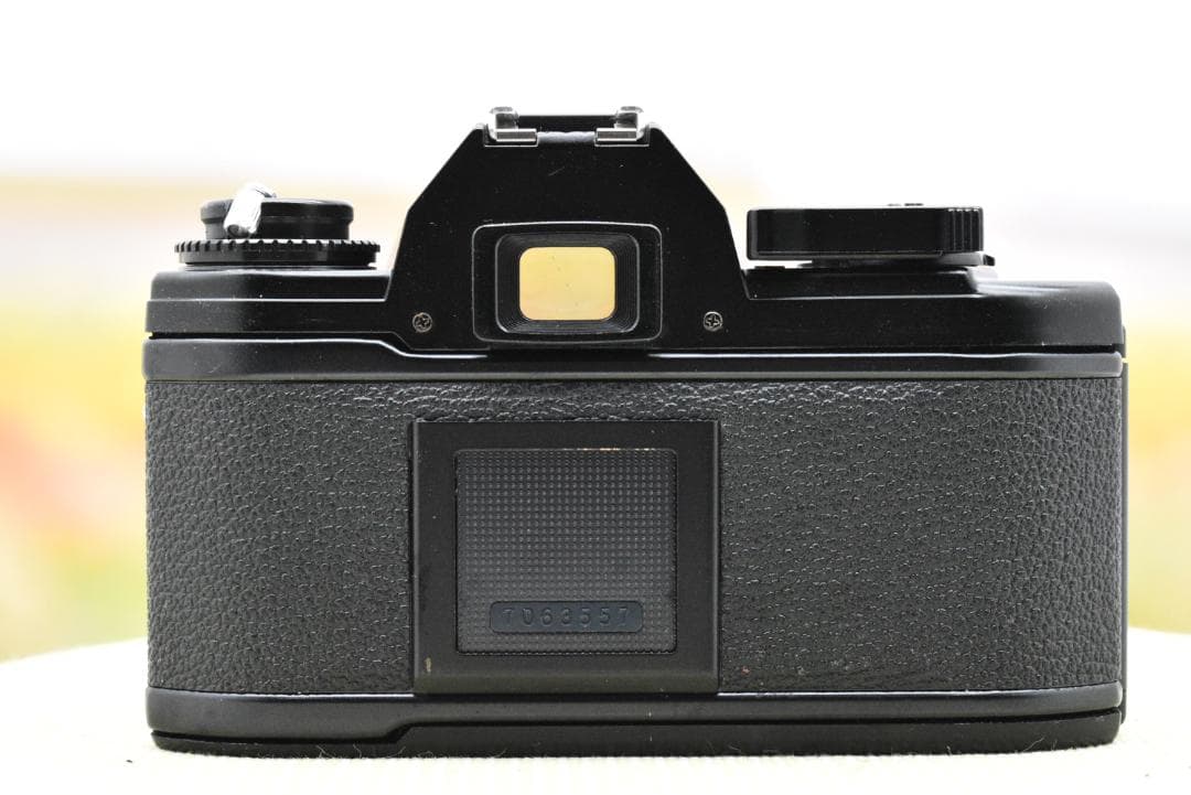 【美品整備済】 ニコン Nikon EM + 35mm F2.8 (Ai改)