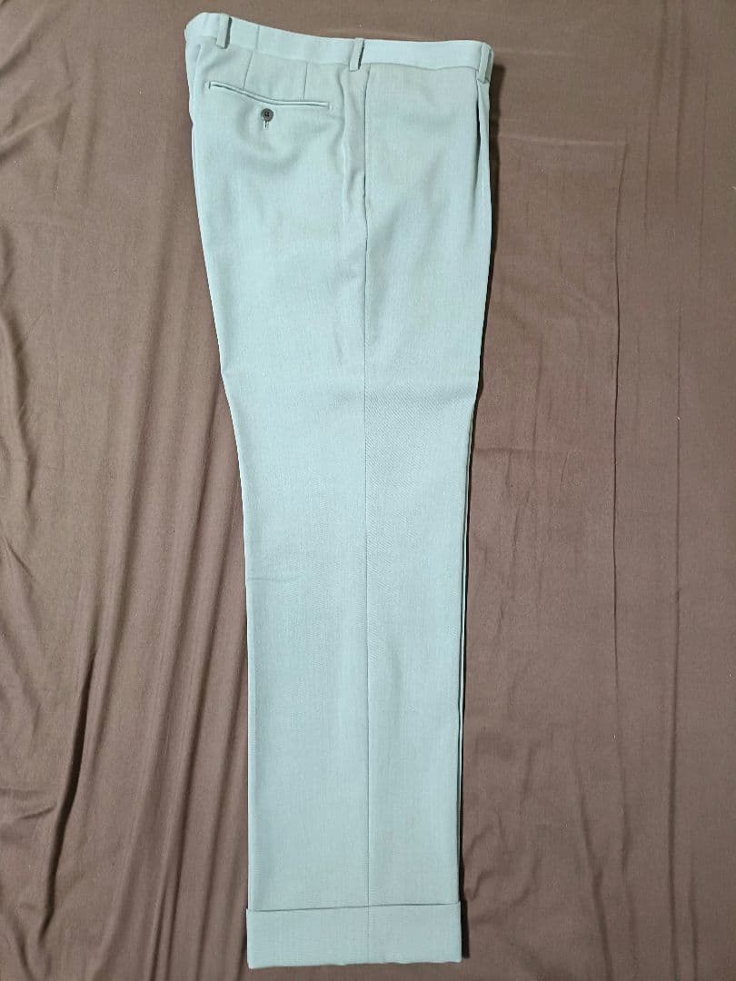 BEAMS F ロロ・ピアーナ　ベージュスーツ