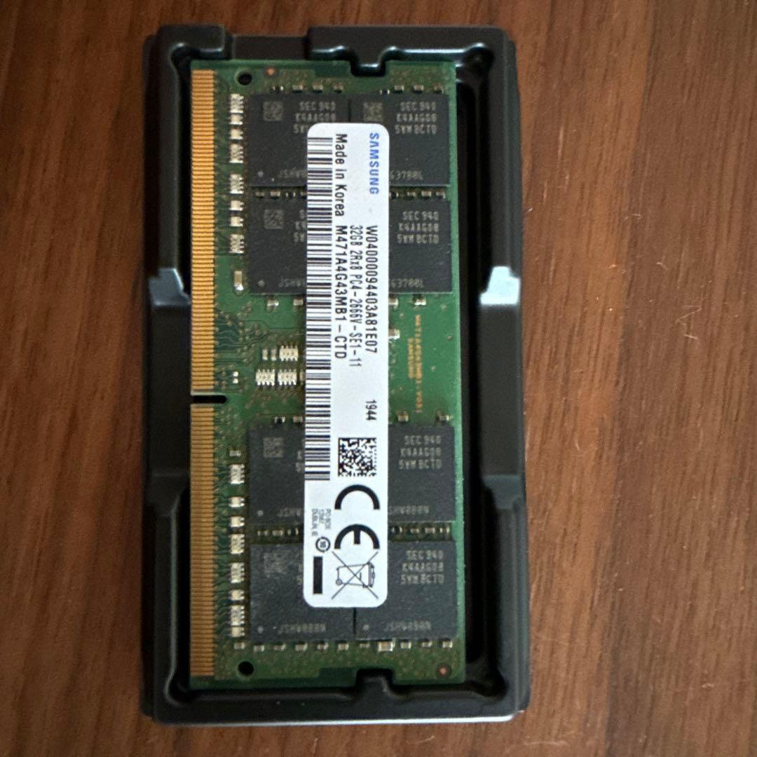 SAMSUNG 32GBメモリー DDR4 SO-DIMM