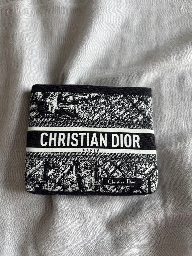 Dior アイシャドウパレット グレー系