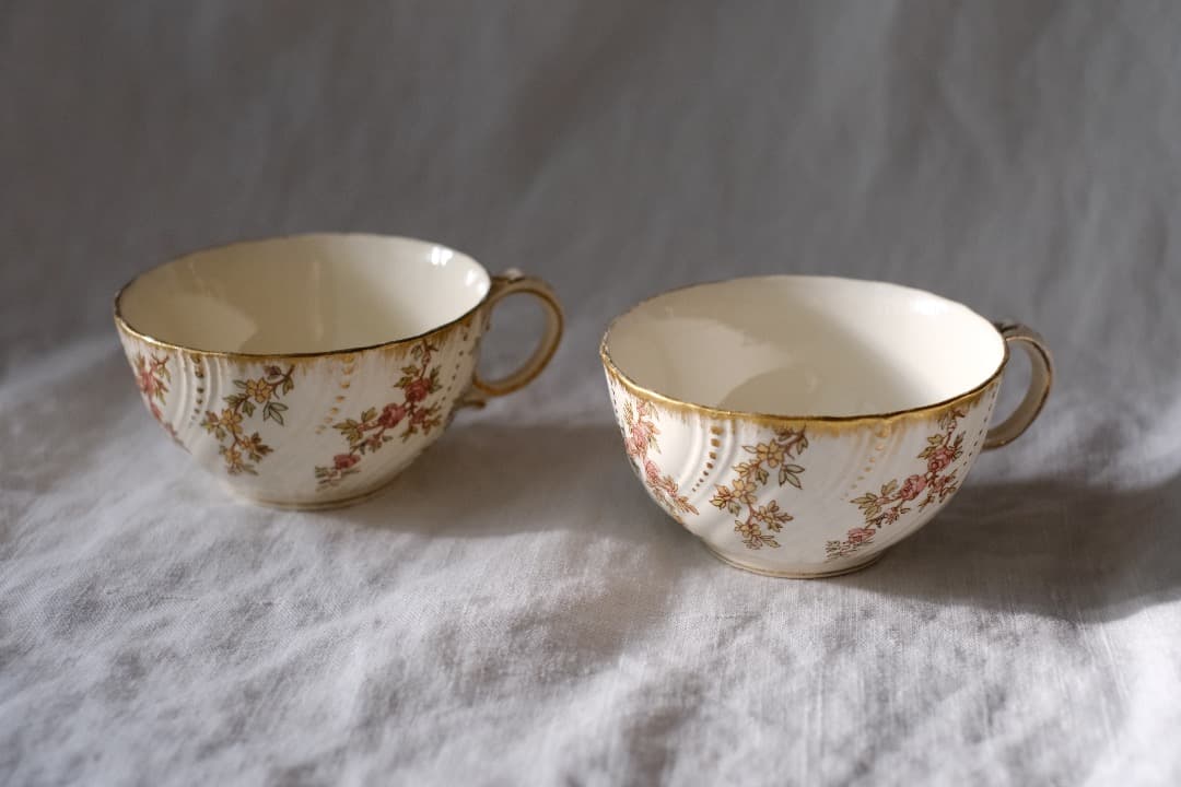 【Holiday Sale】フランスアンティーク｜サルグミンヌのカップ（セット）