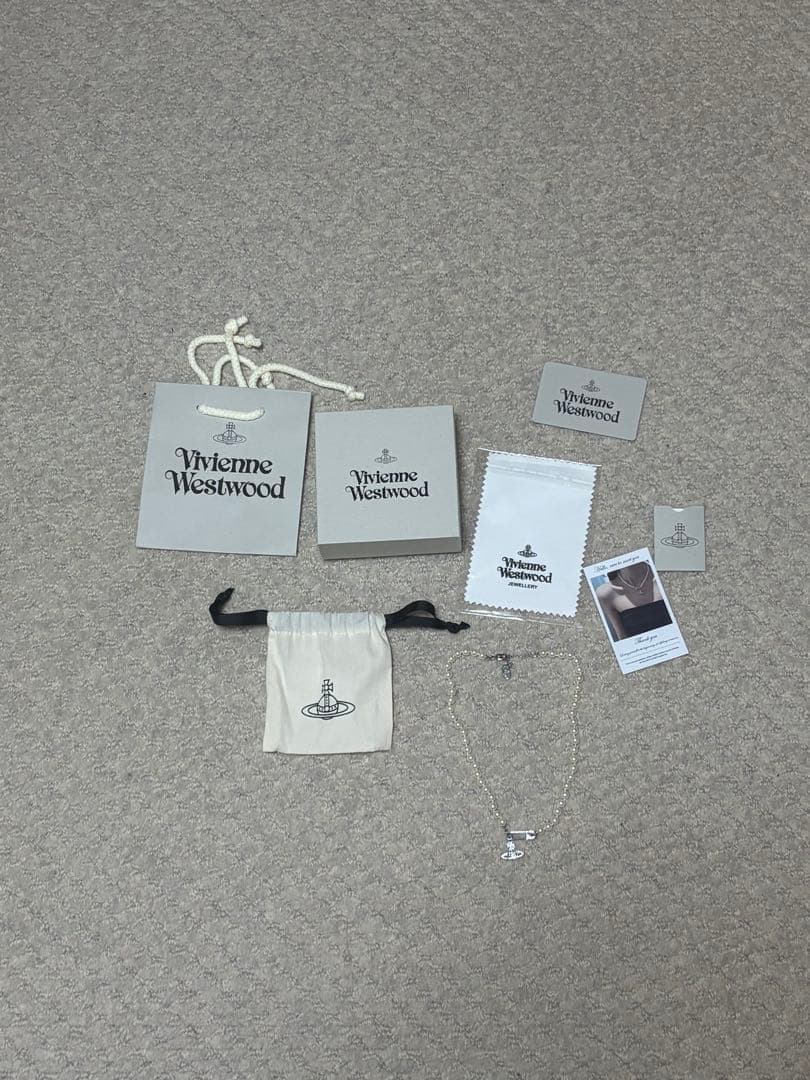 かやゆー着用　Vivienne Westwood パールネックレス