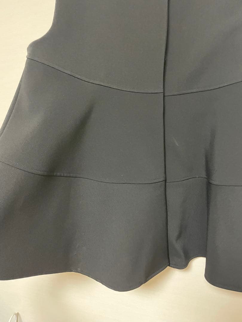 Aga ペプラムジレジャケット 9号　ブラック