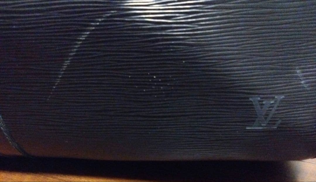 ルイヴィトン　エピ　キーポル55　ボストンバッグ　黒　ブラック　中古品