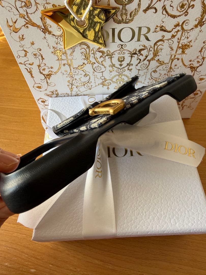 ディオール✳︎iPhone17proケース　新品同様
