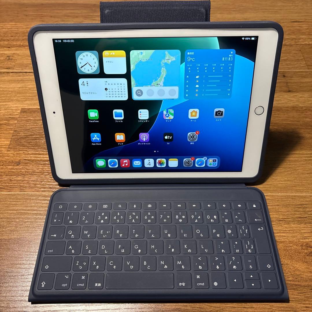ra iPad 第7世代 Wi-Fiモデル ロジクールキーボード付き