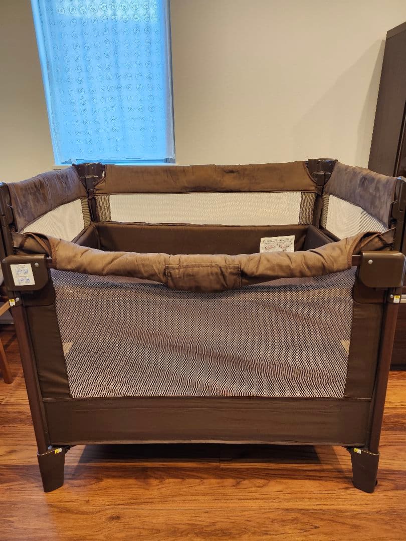 Aprica　アップリカ　ココネルエアープラス　ベビーベッド