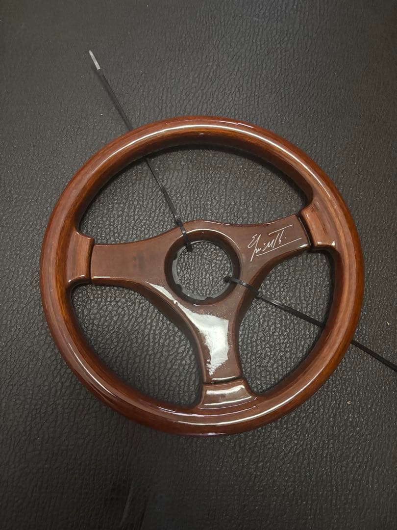 ミケロッティ　ステアリング