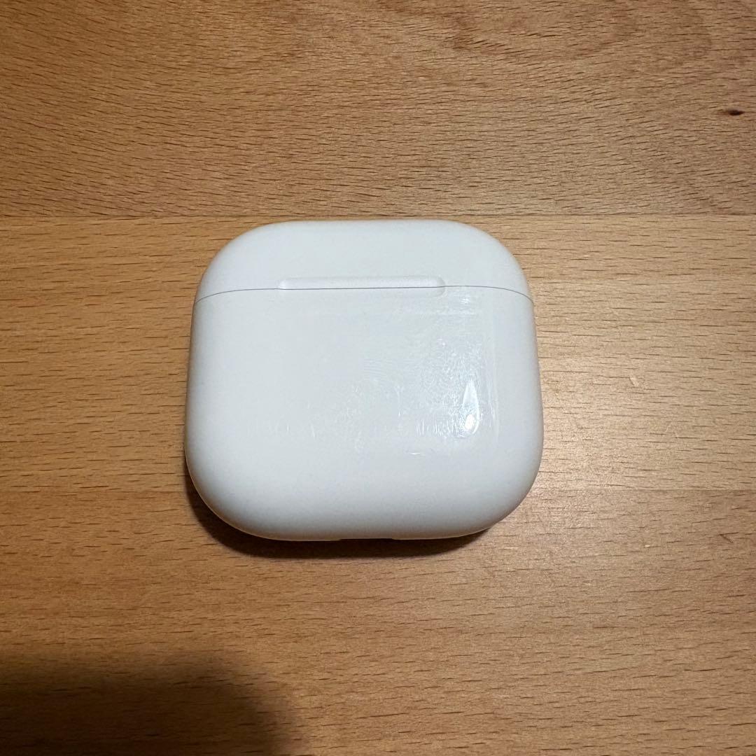 AirPods 4 ノイズキャンセル搭載モデル