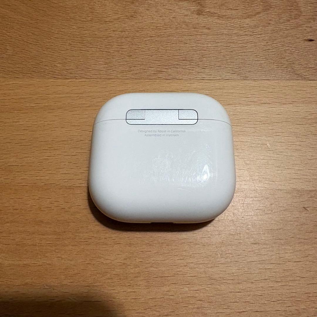 AirPods 4 ノイズキャンセル搭載モデル
