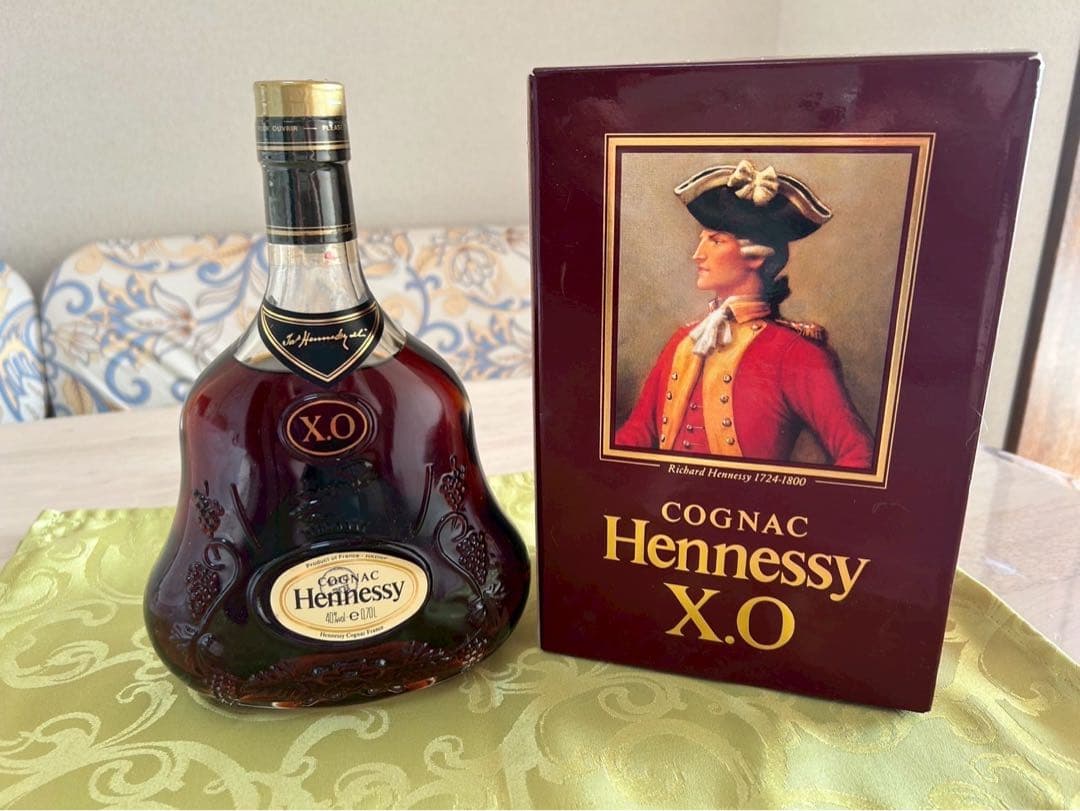 Hennessy XO コニャック 箱付き