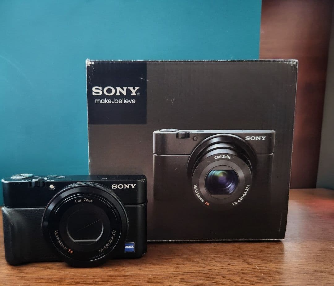 SONY Cyber-shot DSC-RX100（初代）