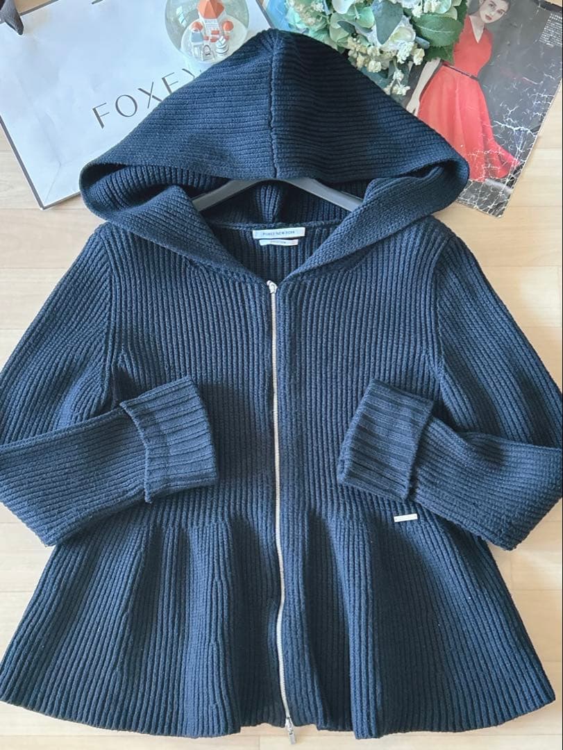 極美品！FOXEYニットパーカー　40 Rene foxey