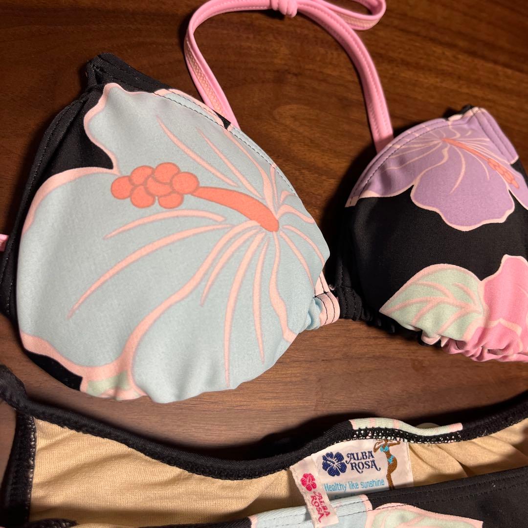 ALBAROSA ハイビスカス柄 水着 F 黒×ピンク