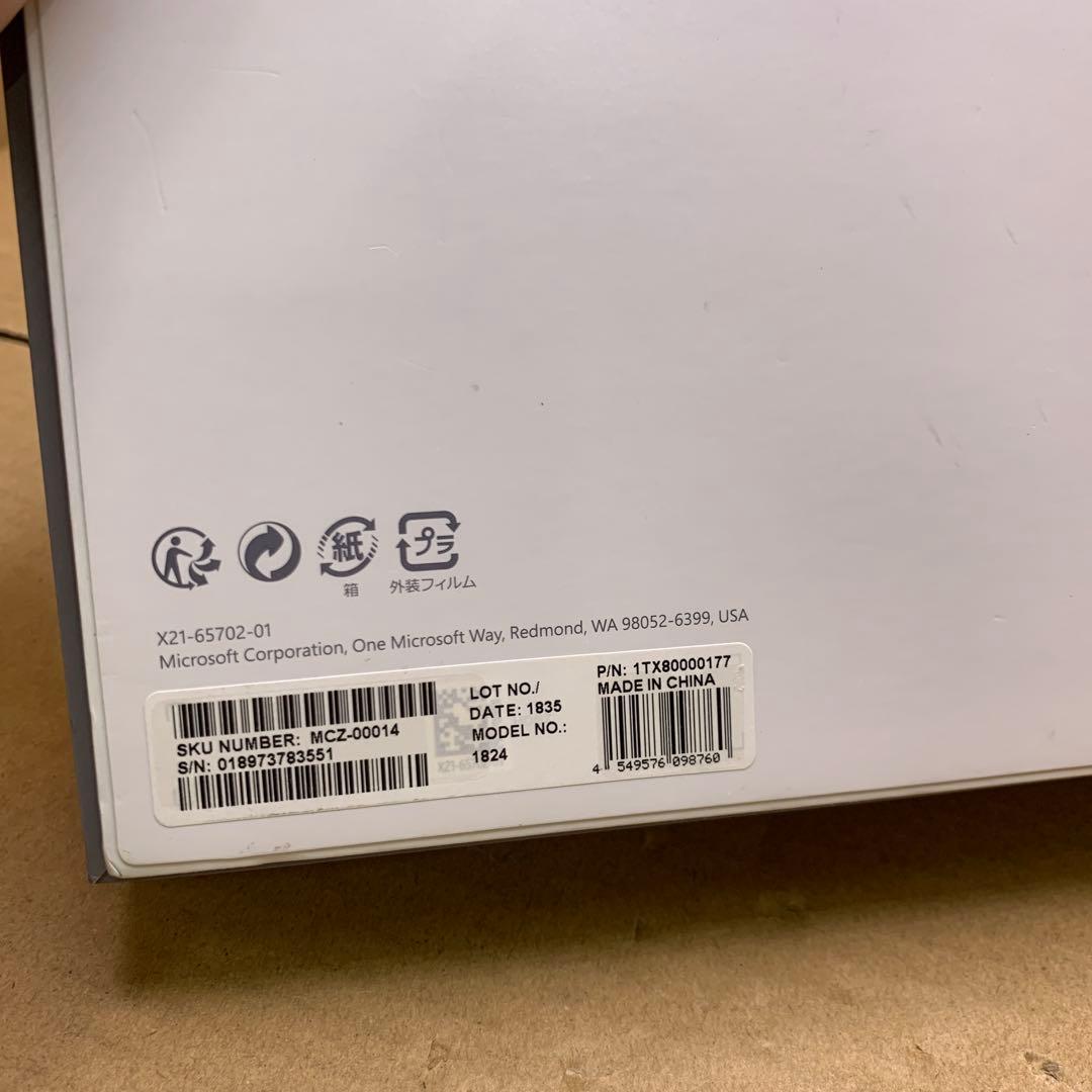 Q4448 マイクロソフト Surface Go (128GB/8GB)