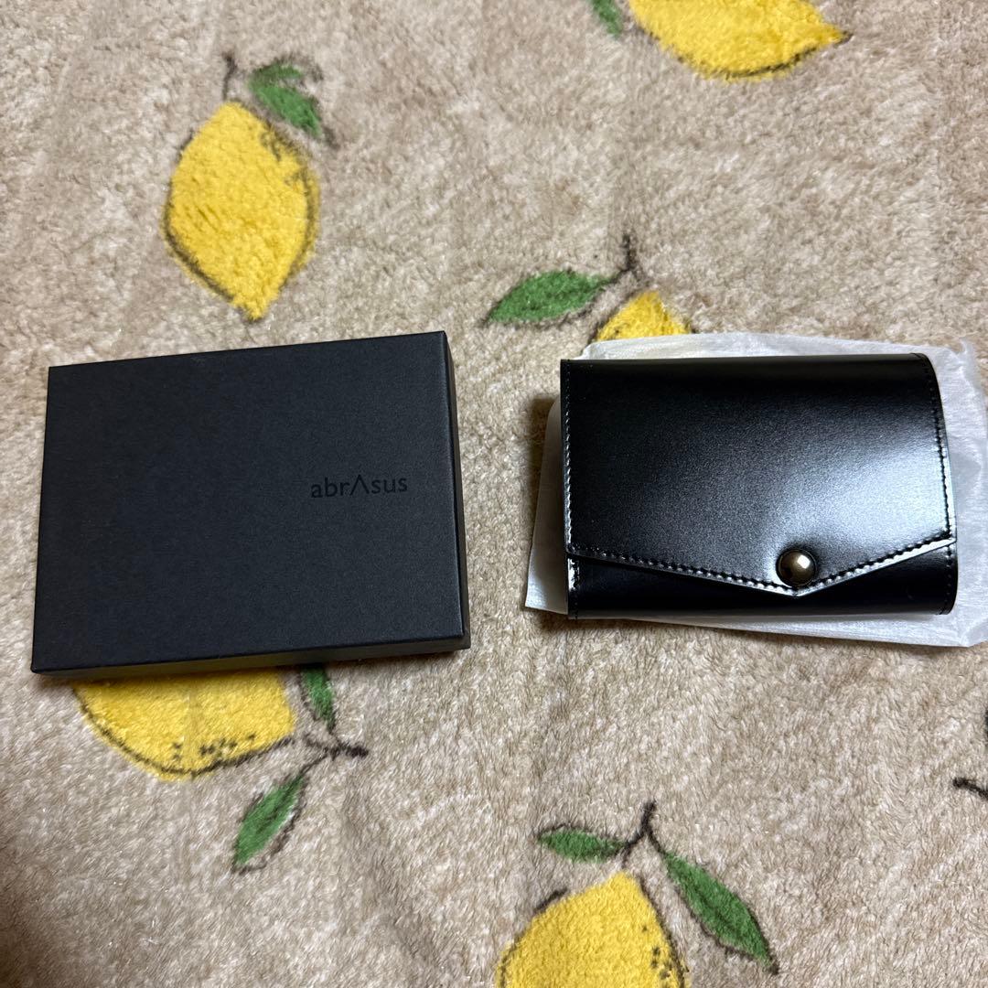 f*~様 abrAsus いっぱい入る小さい財布 黒