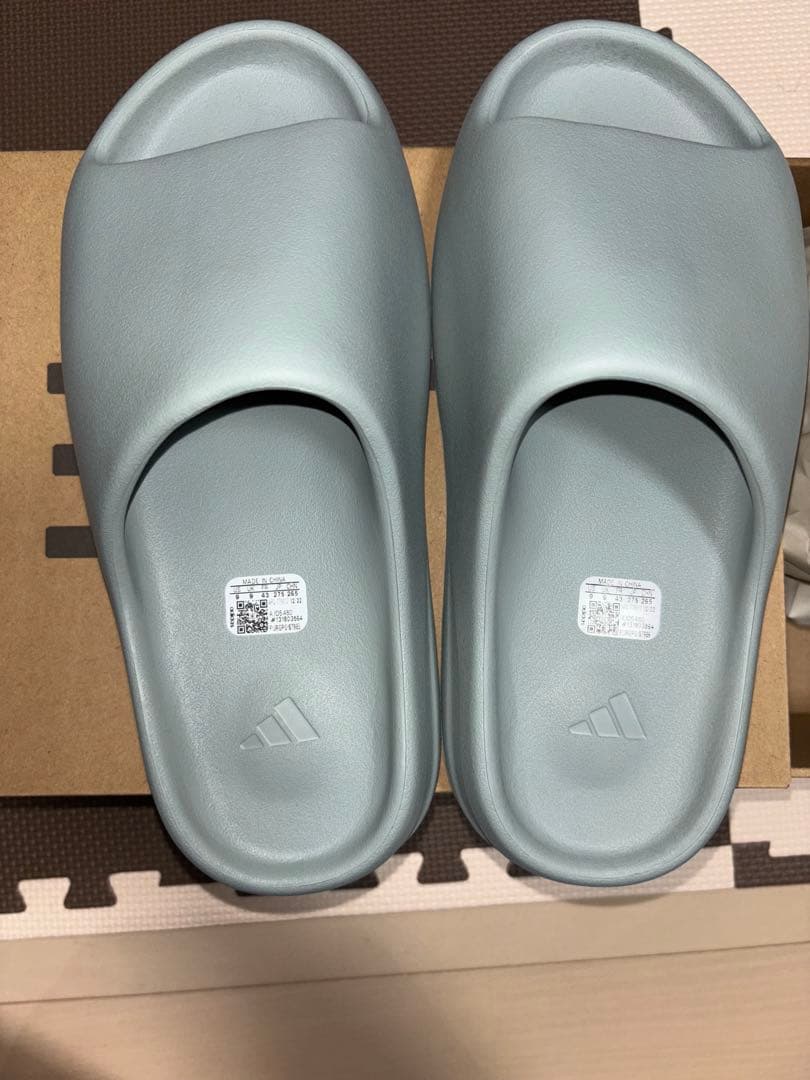 靴 adidas yzy slide \