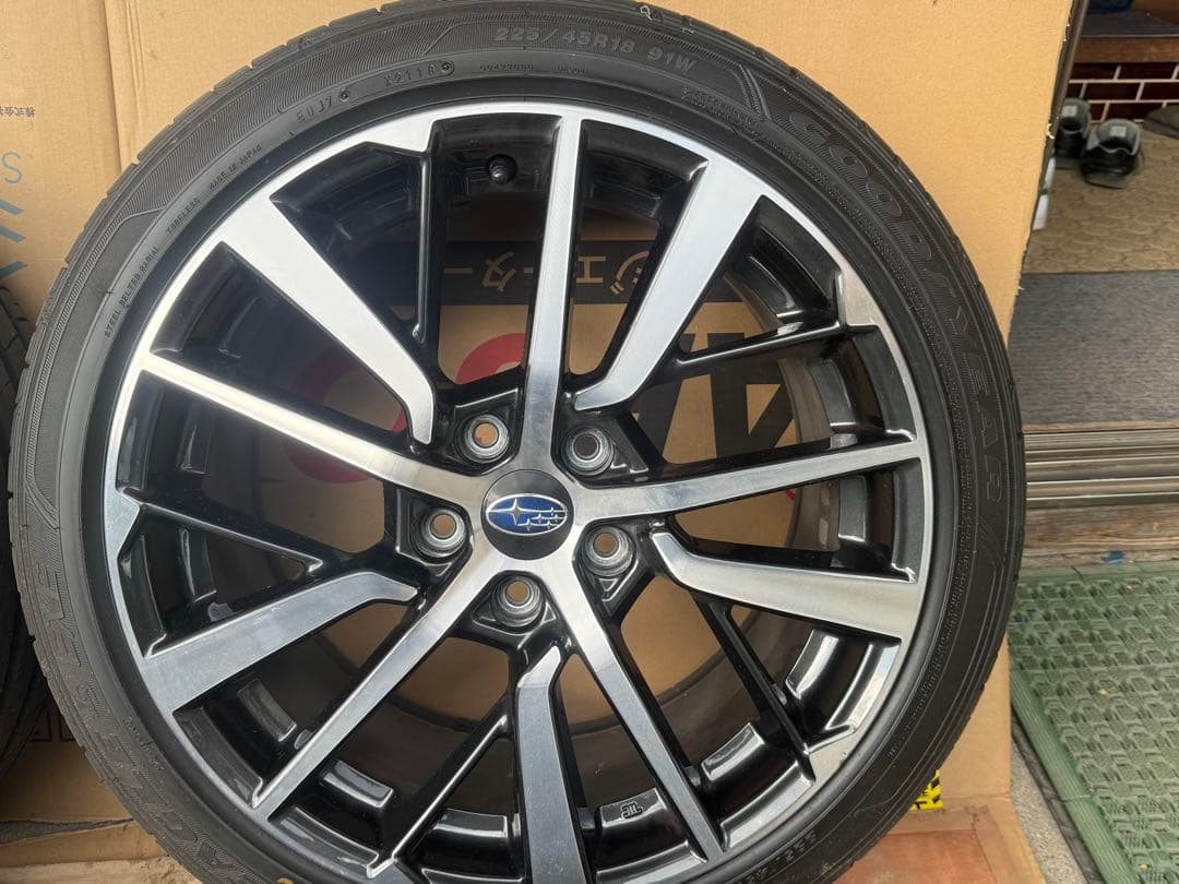 WRXS4 vbh 純正ホイール　タイヤセット送料込　美品