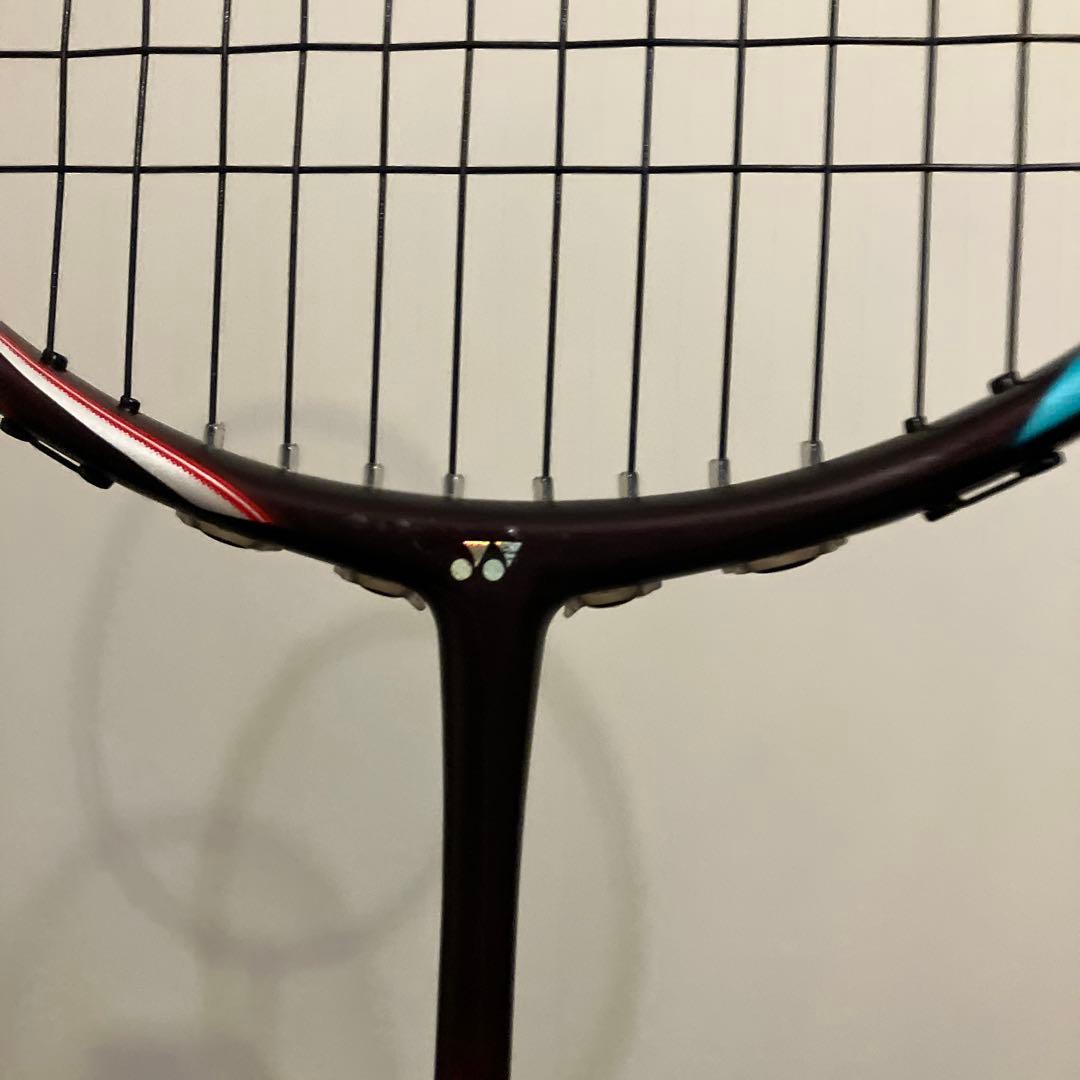 ヨネックスバドミントンラケット