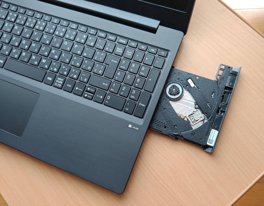 Lavie Nec 高スペック ノートパソコン