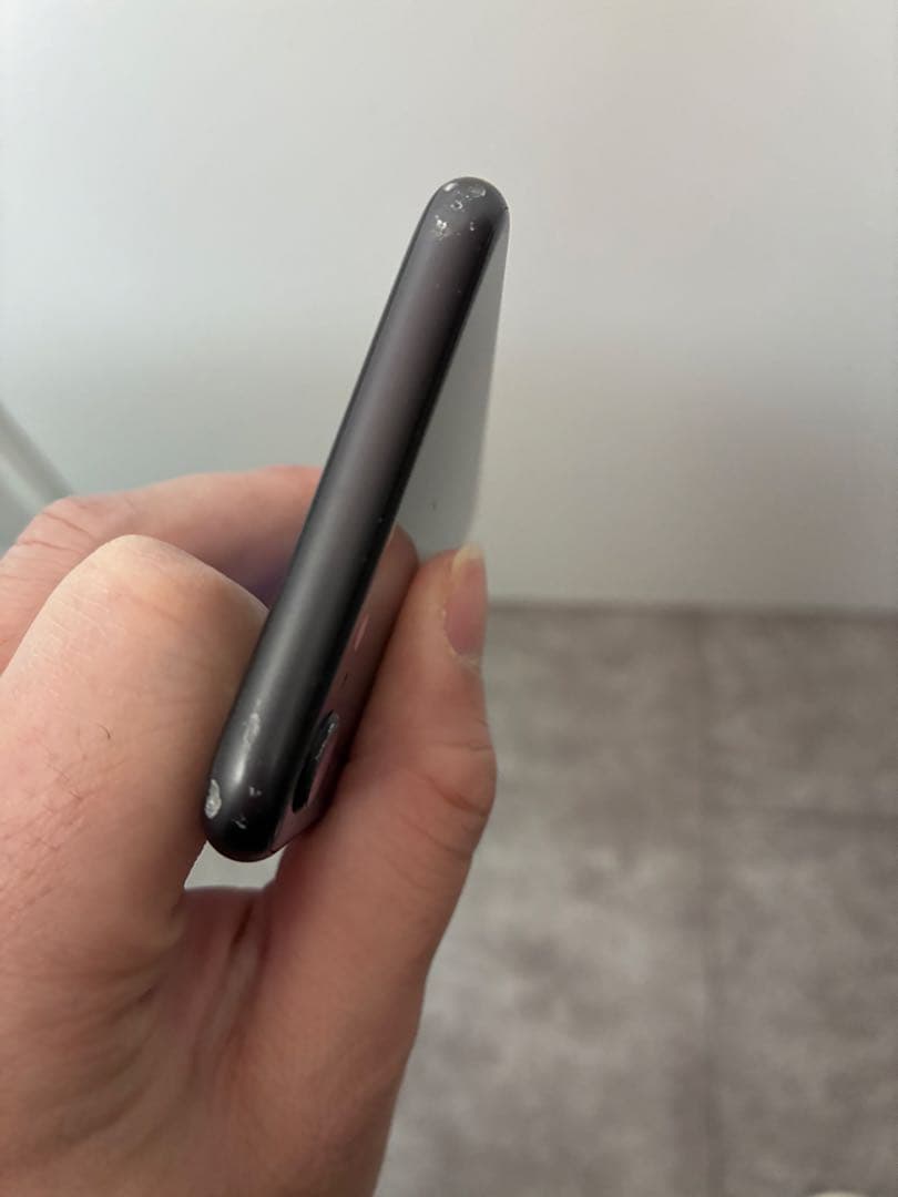 iPhone 8 本体 64GB 初期化済み SIMフリー