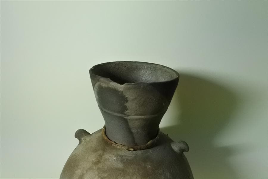 須恵器　アンティーク　骨董品　蔓　掛花生　落とし付