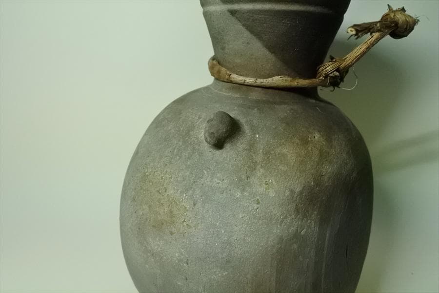 須恵器　アンティーク　骨董品　蔓　掛花生　落とし付