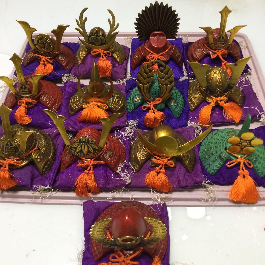 兜　置物　飾り　戦国武将兜13点