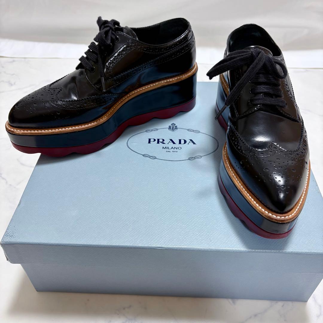 美品 PRADA 厚底ウイングチップ 黒 36 レザー プラットフォーム