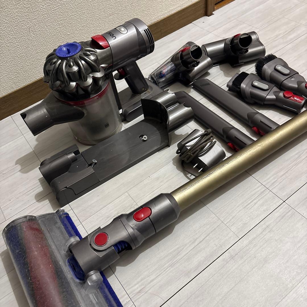 Dyson V8 コードレス掃除機