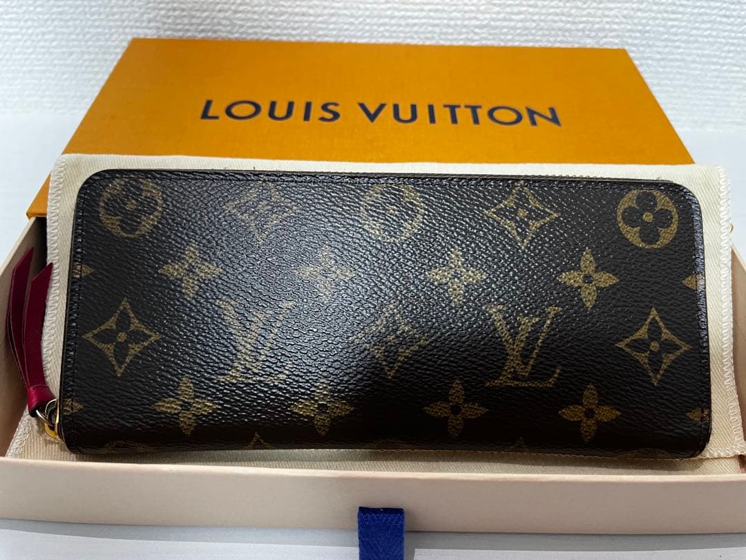 ルイヴィトン 長財布 ラウンドファスナー ポルトフォイユクレマンス フューシャ