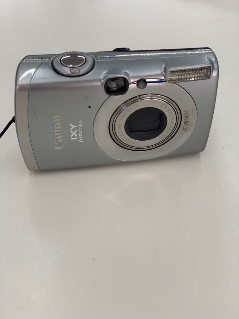 Canon IXY DIGITAL 800 IS コンパクトデジタルカメラ