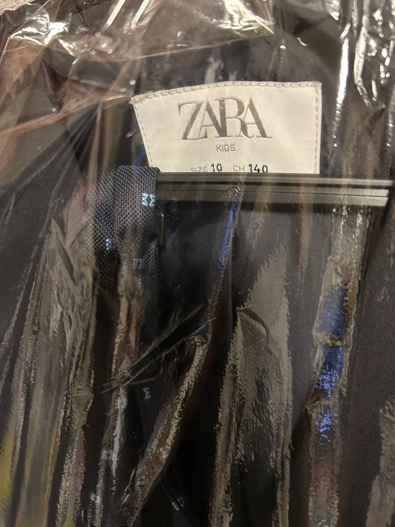 卒業式　ZARA 男子スーツ