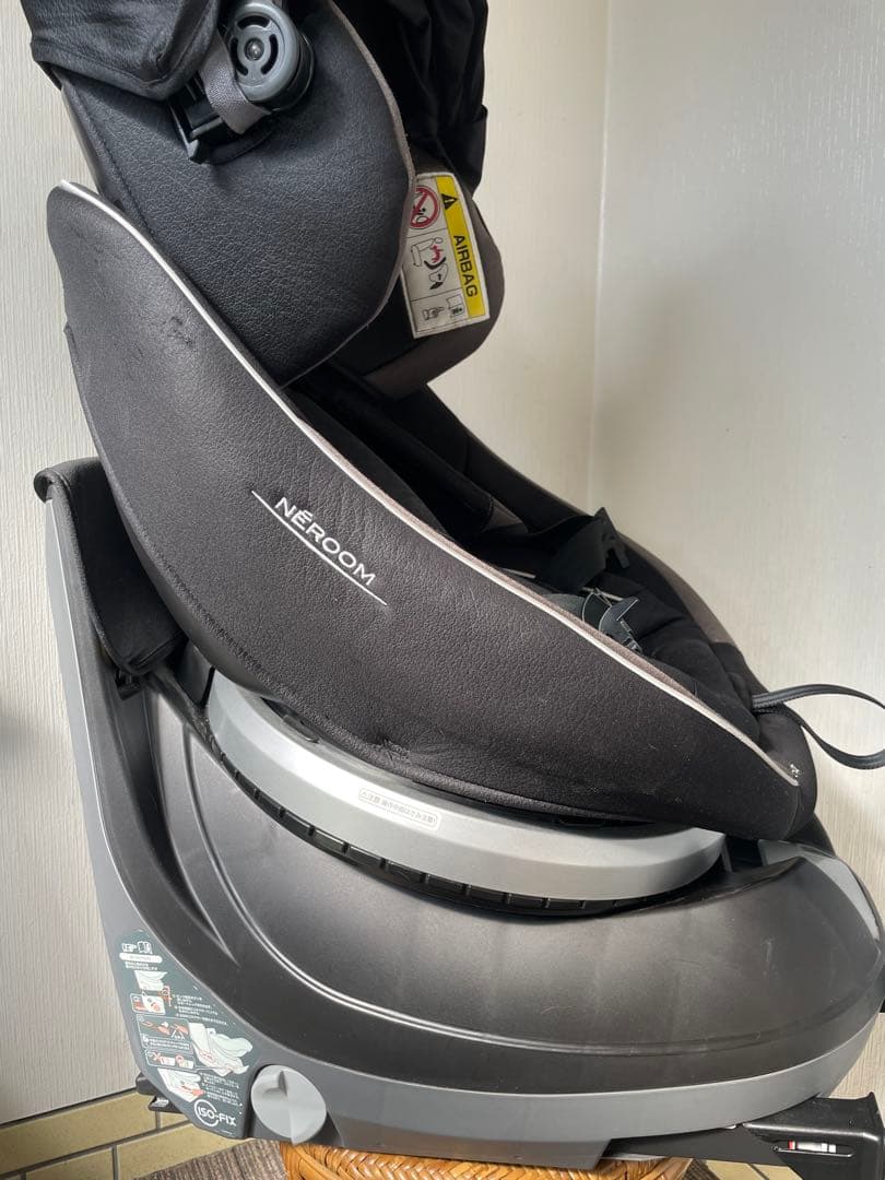 【美品】 Combi コンビ NEROOM ネルーム ISOFIX NF-700