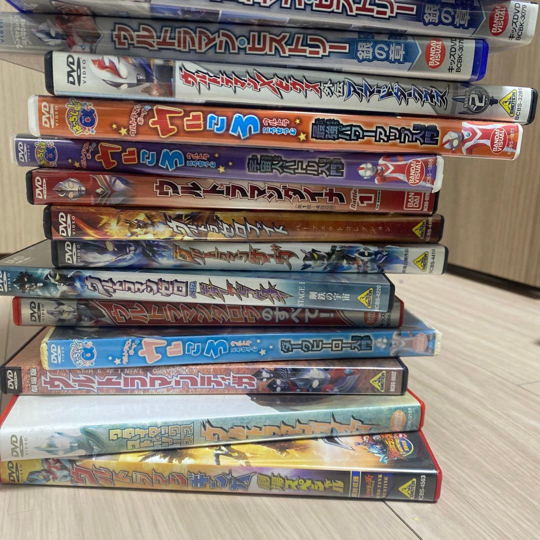 ウルトラマンDVD 28枚