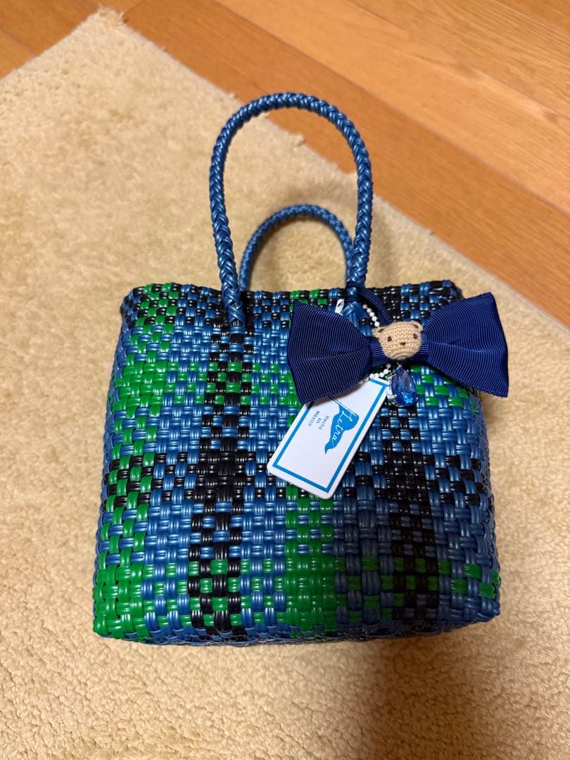 オンライン完売品！ファミリア　メルカドバック ブルーチェック