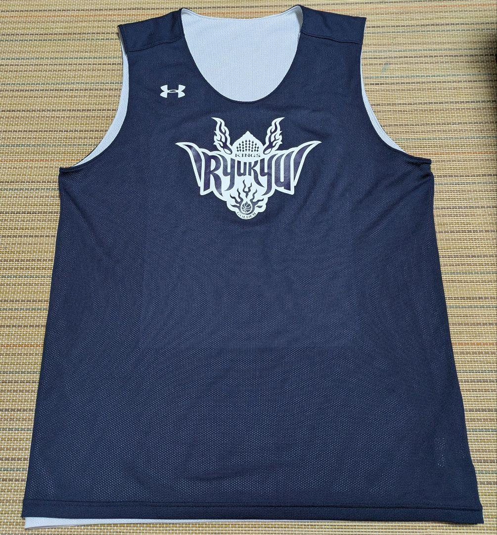 琉球ゴールデンキングス　リバーシブルウェア　①