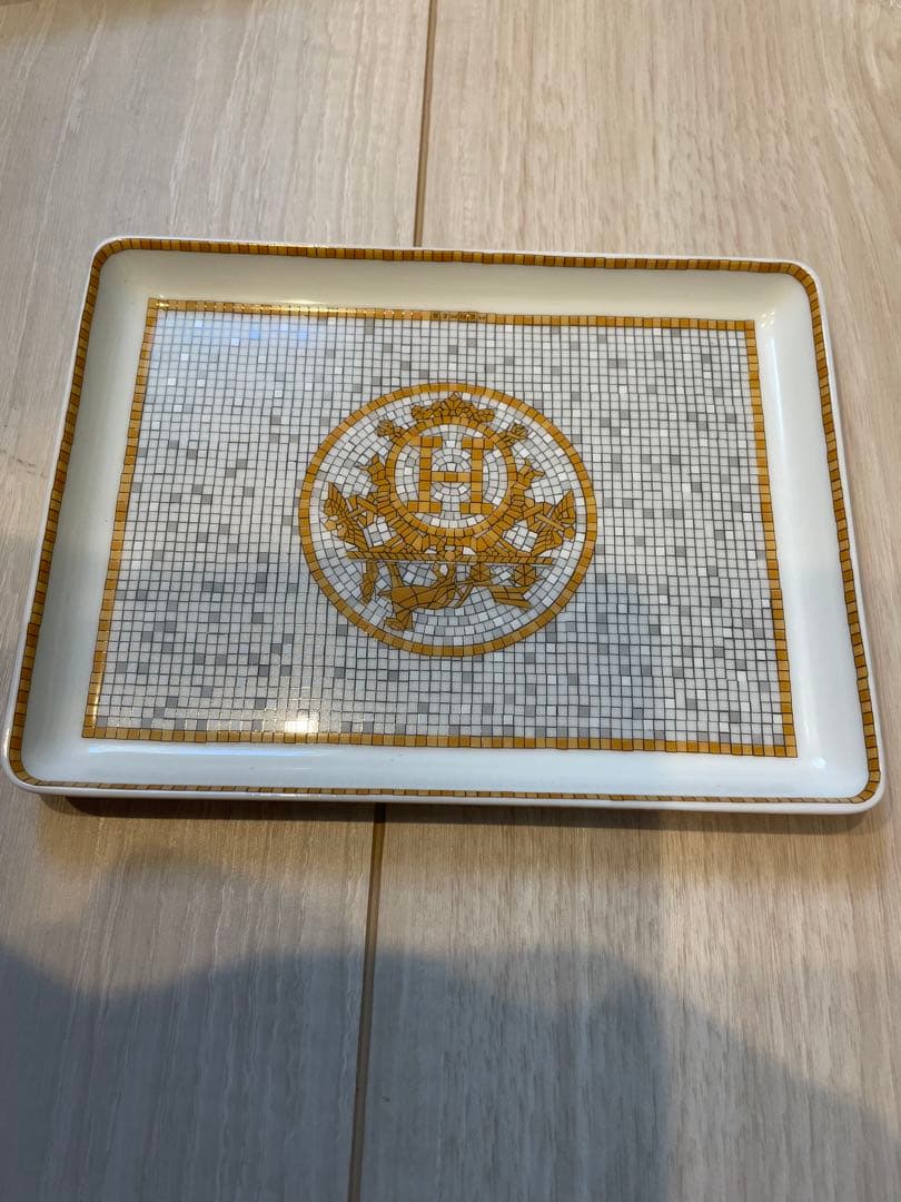エルメス　モザイク柄　24ゴールド スクエアプレート　美品　正規品　皿　16cm