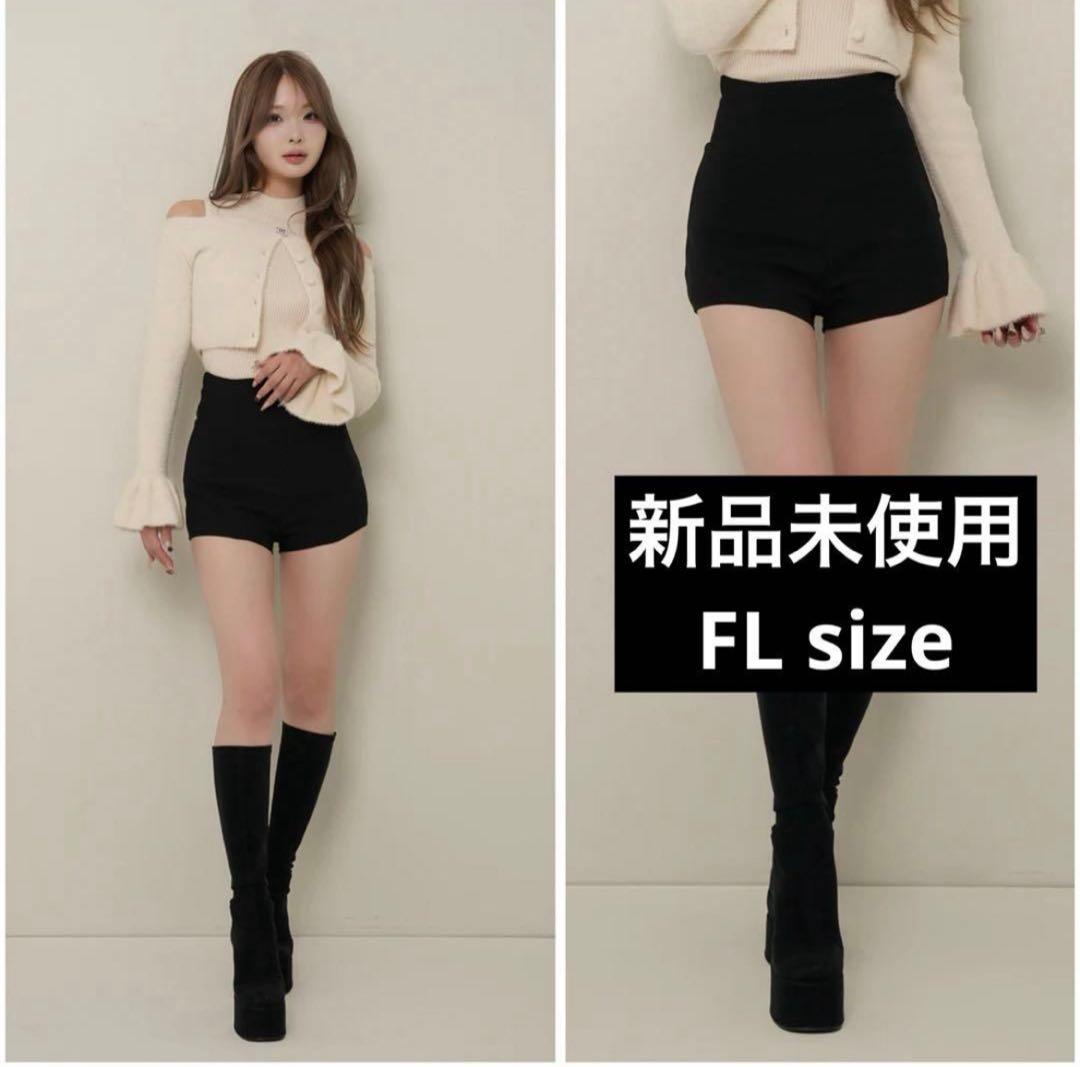 ✨新品未使用✨ダーリッチ　美シルエットショートパンツ　ブラッ