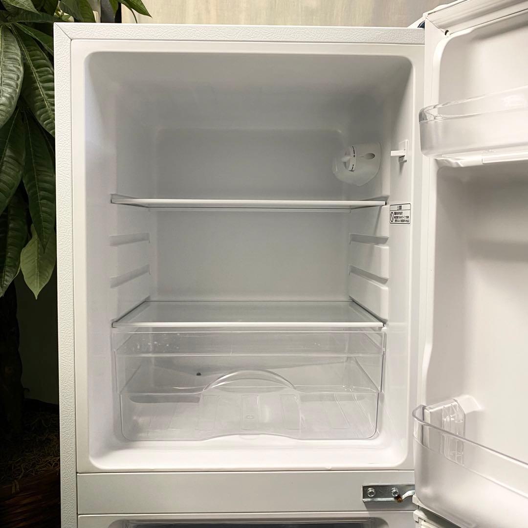 人気ニトリ！四角てシンプルなオシャレ感♪一人暮らしに ！2ドア冷凍冷蔵庫106L