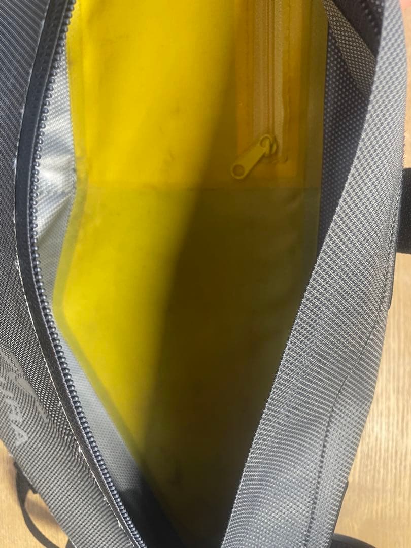 APIDURA フレームバッグ