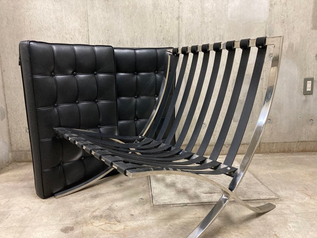 定価140万! 名作 良品 正規Knoll 黒 バルセロナ チェア　オットマン