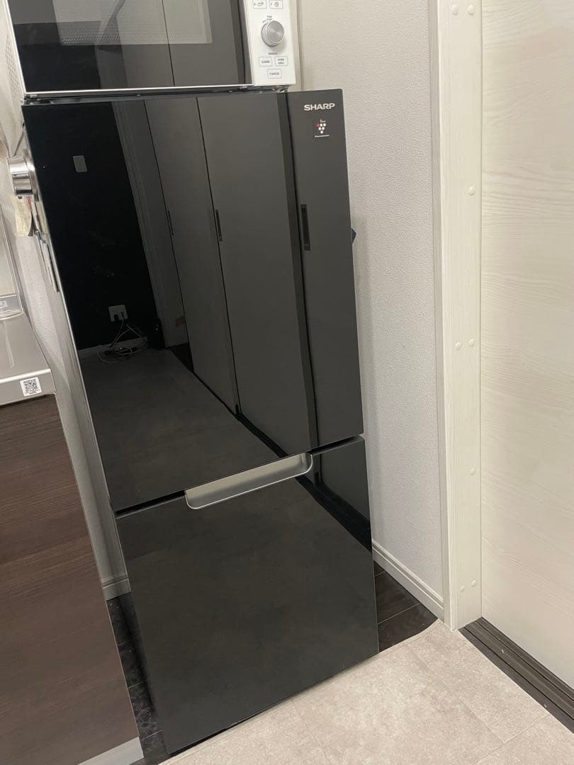 SHARP 冷蔵庫 ブラック　プラズマクラスター 幅49.5cm /152L