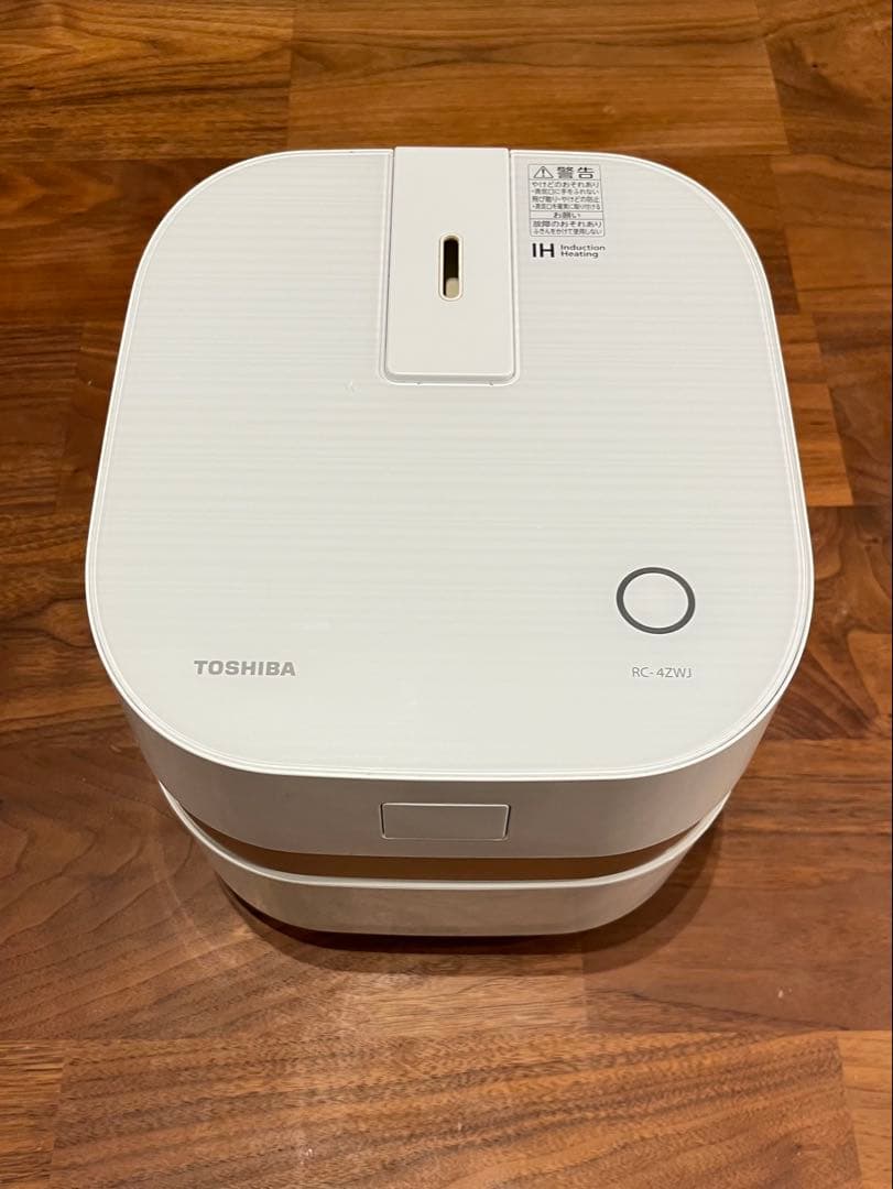 東芝IH炊飯器 RC-4ZWJ 2.5合※返品不可