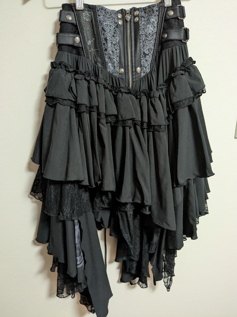 ☆ozzon☆　薔薇シリーズ　フリル付き黒アシンメトリースカート