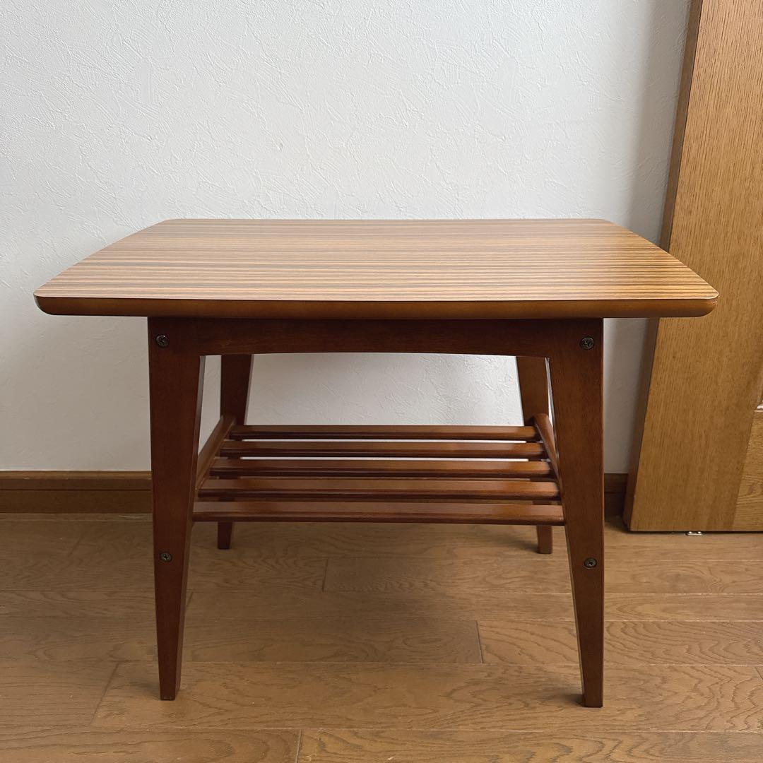 カリモク60　リビングテーブル　小　ウォールナット　サイドテーブル　ローテーブル