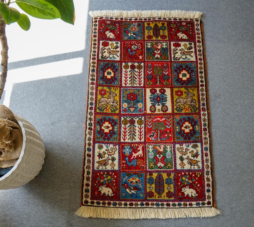 108x65cm 手織り ペルシャ絨毯　カシュカイ族