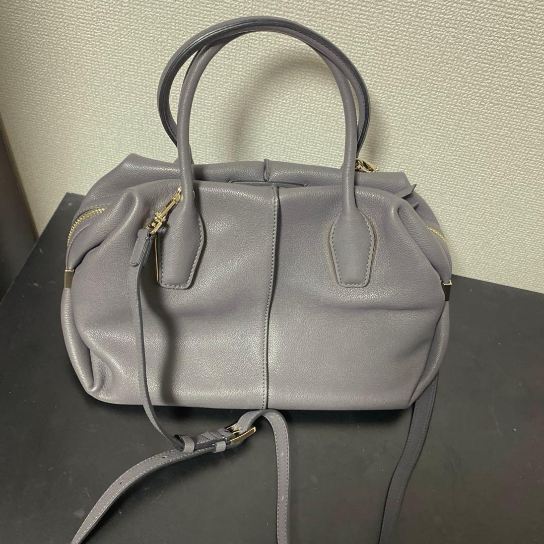 期間限定価格　美品TOD'S トッズ レザーバッグ　D Bow グレー