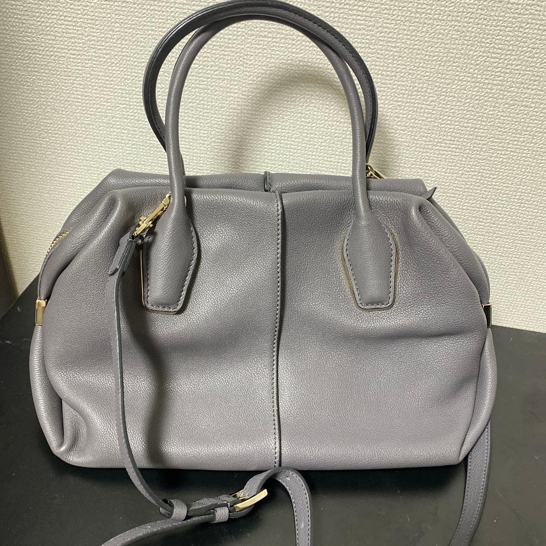 期間限定価格　美品TOD'S トッズ レザーバッグ　D Bow グレー